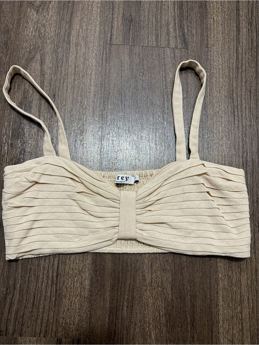 Grey Babdit Crop
